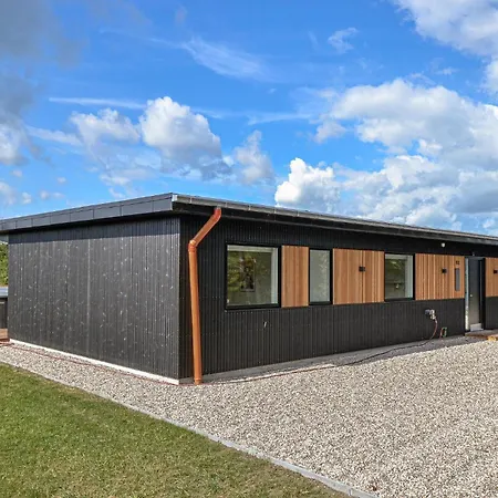 Holiday home Awesome In With Wifi